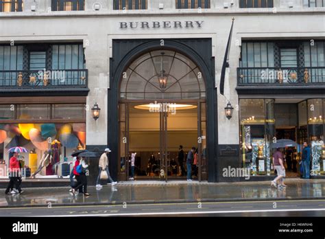 burberry shop london regent street